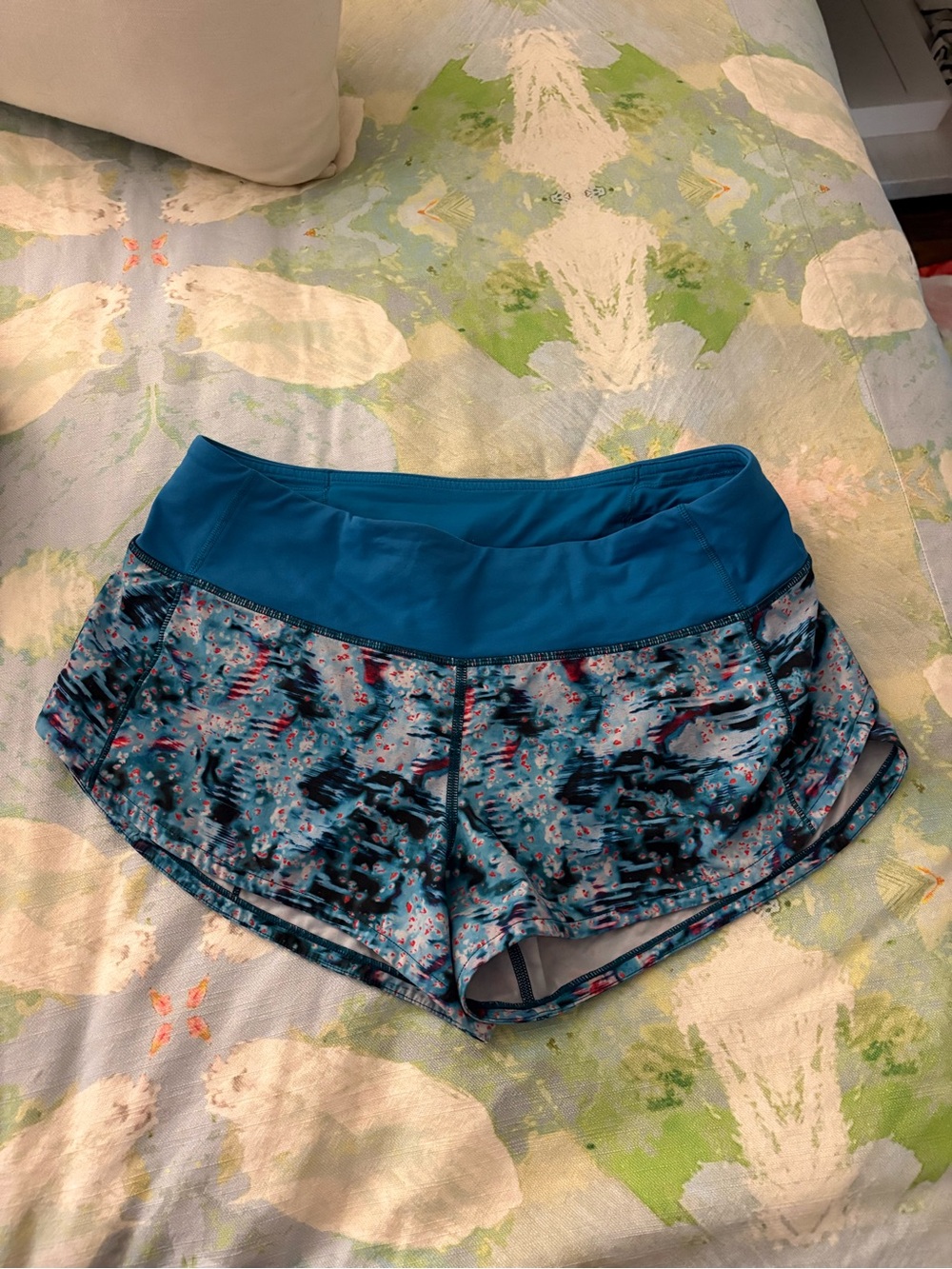 lululemon athletica Teal Waistband Blue Patterned Athletic Shorts